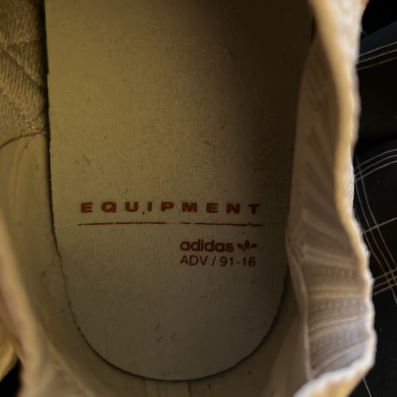 MEN’s Adidas EQT Support Ultra Primeknit size 9.5 in WHITE - Picture 2 of 12